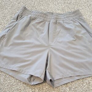 Men's Lulu Gray Shorts 5” pacebreaker